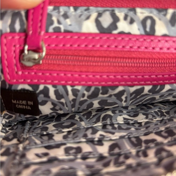 Coach Poppy Red Embossed Graffiti Limited Edition Patent Leather Wristlet - Picture 4 of 6